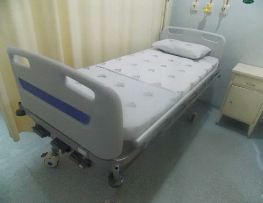 Emenda de R$ 150 mil viabiliza Santa Casa adquirir e instalar 30 camas mecânicas com colchões especiais na Enfermaria Masculina