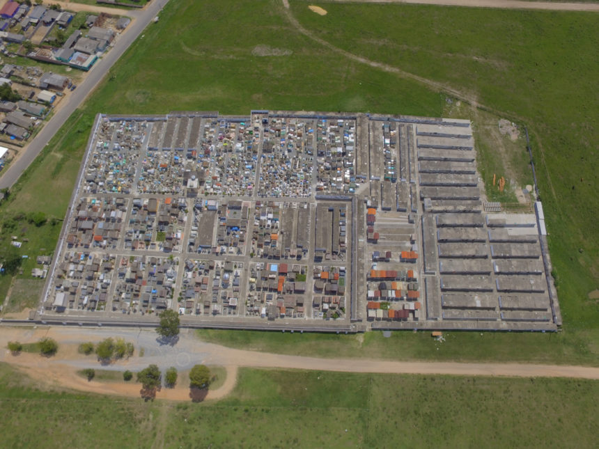 Tudo pronto para o Dia de Finados e Santa Casa terá Serviço de Plantão Informativo no Cemitério