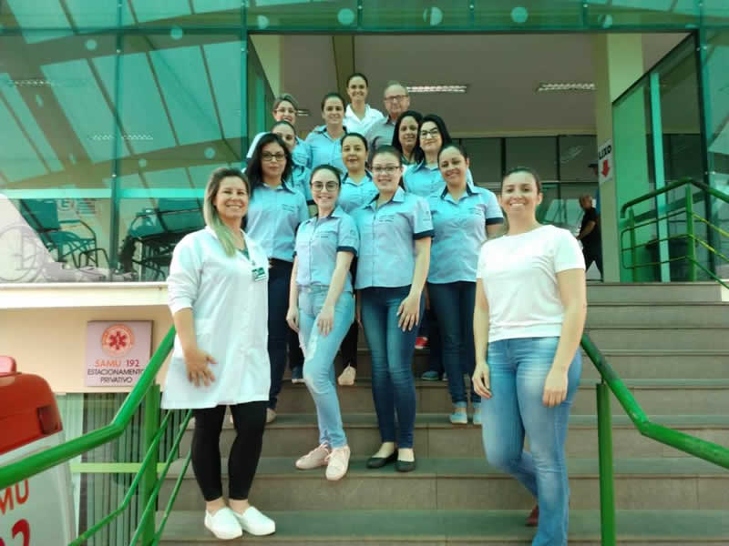 Santa Casa recebe doação de camisas sociais femininas personalizadas da empresa GlobalMed Soluções Médico-Hospitalares Santa Casa recebe doação de camisas sociais femininas personalizadas da empresa GlobalMed Soluções Médico-Hospitalares
