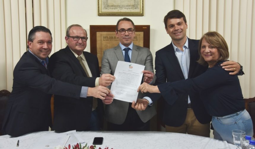 Santa Casa e IPE – Saúde do RS assinam contrato de extensão dos serviços de oncologia para Unidade Oncológica “Marina Ramos” Santa Casa e IPE – Saúde do RS assinam contrato de extensão dos serviços de oncologia para Unidade Oncológica “Marina Ramos”