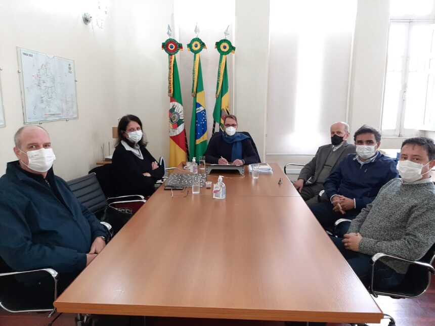 Diretoria da Santa Casa apresenta novo Diretor Técnico e compartilha com a Prefeitura Municipal as dificuldades enfrentadas