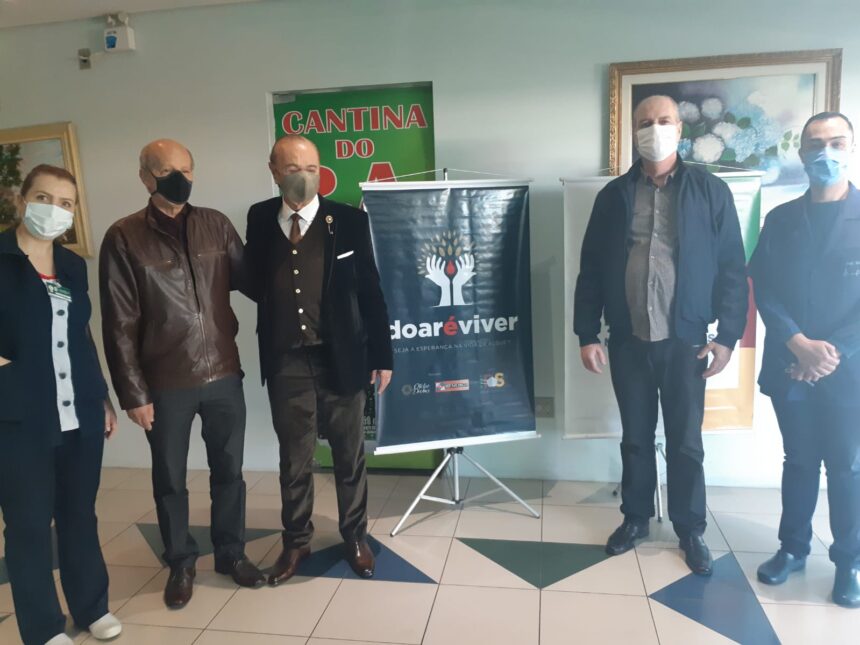 Santa Casa faz agradecimento à Lojas Lebes e aos gabrielenses doadores de sangue