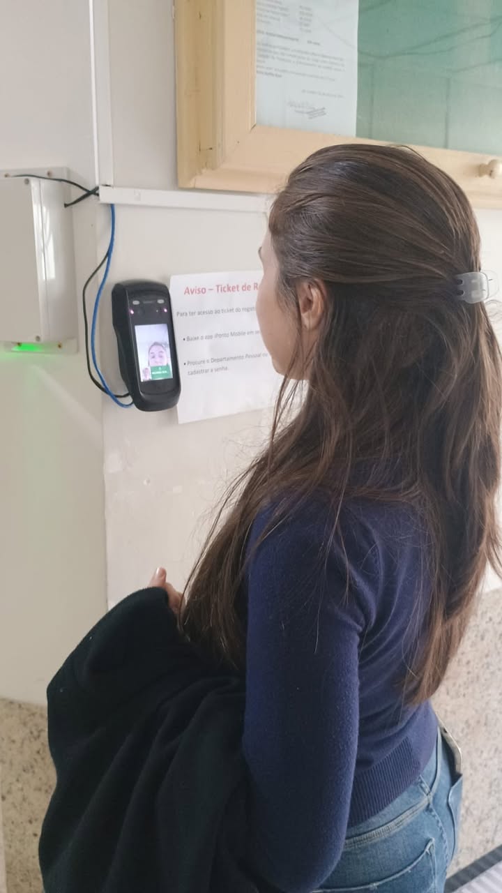 Santa Casa implanta ponto facial e moderniza controle de jornada Santa Casa implanta ponto facial e moderniza controle de jornada
